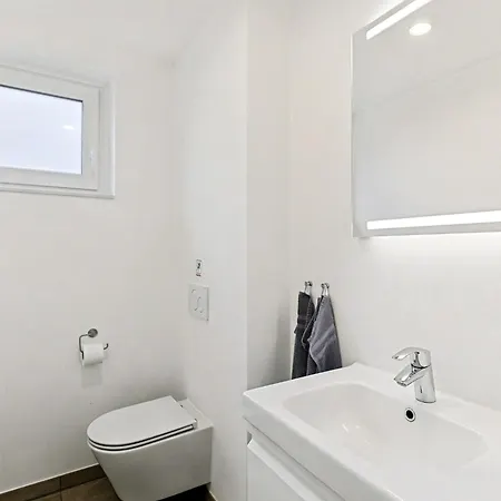 Seeufer By Interhome Сasa de vacaciones *