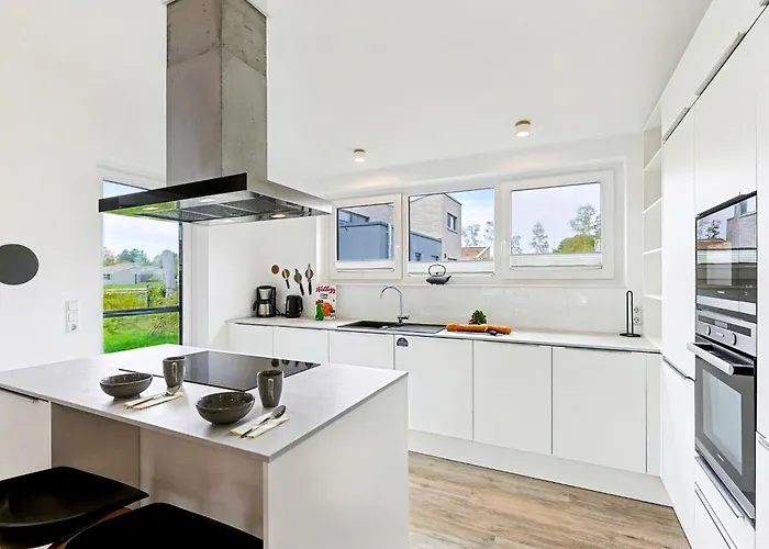 Ferienhaus Seeufer By Interhome *